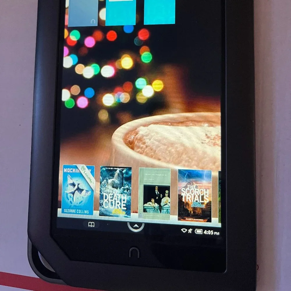 Barnes & Noble BNRV200 8GB NOOK Color Wifi eReader 7 (Slate)